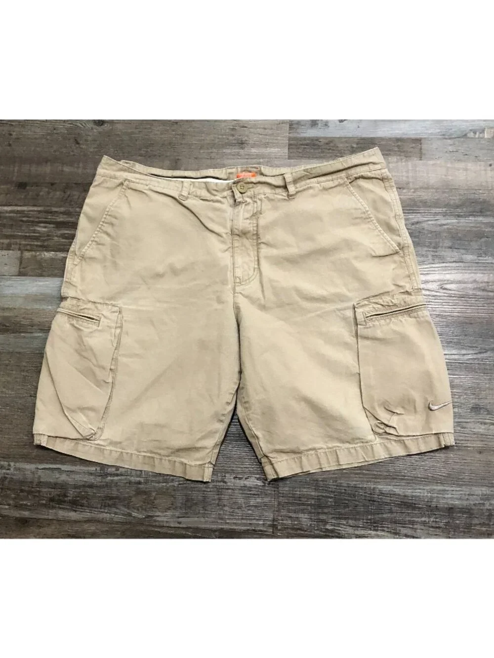 Vintage Nike Athletic Dept Mens Size 38 Khaki Cargo Shorts
